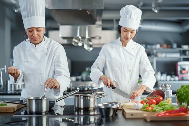 Kokker som jobber (istock) 